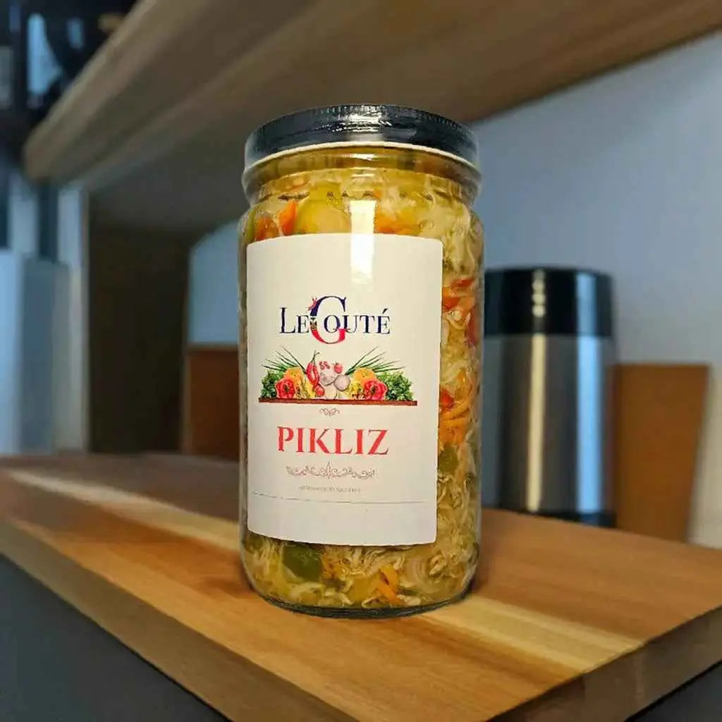 Bundle of 2 jars 1-Pickles & 1-Epis Seasoning